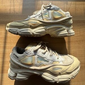 Adidas x Raf Simon’s Ozweego Bunny white